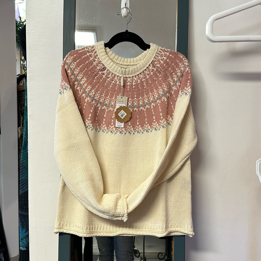 Cute winter sweater cream with pink and grey NWT